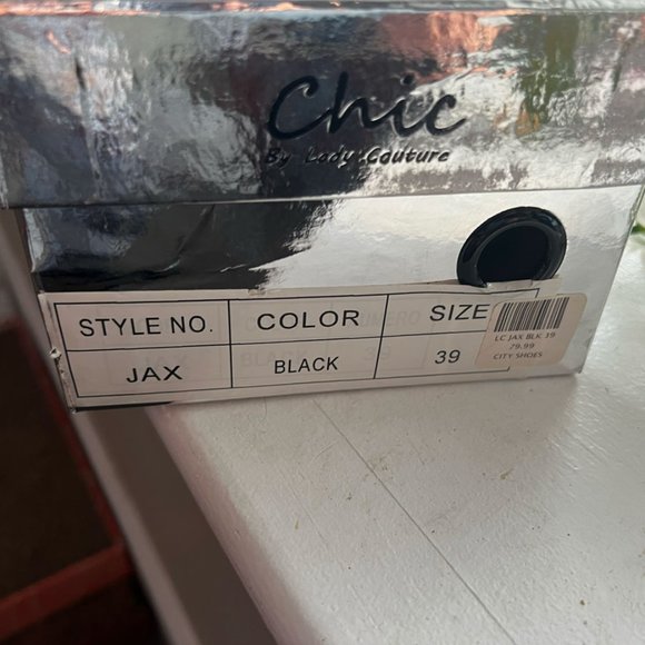 Chic by Lady Couture Black JAX - Picture 5 of 7